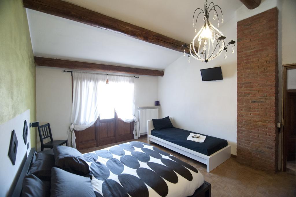 Agriturismo Corte Acconi Мантуя Номер фото