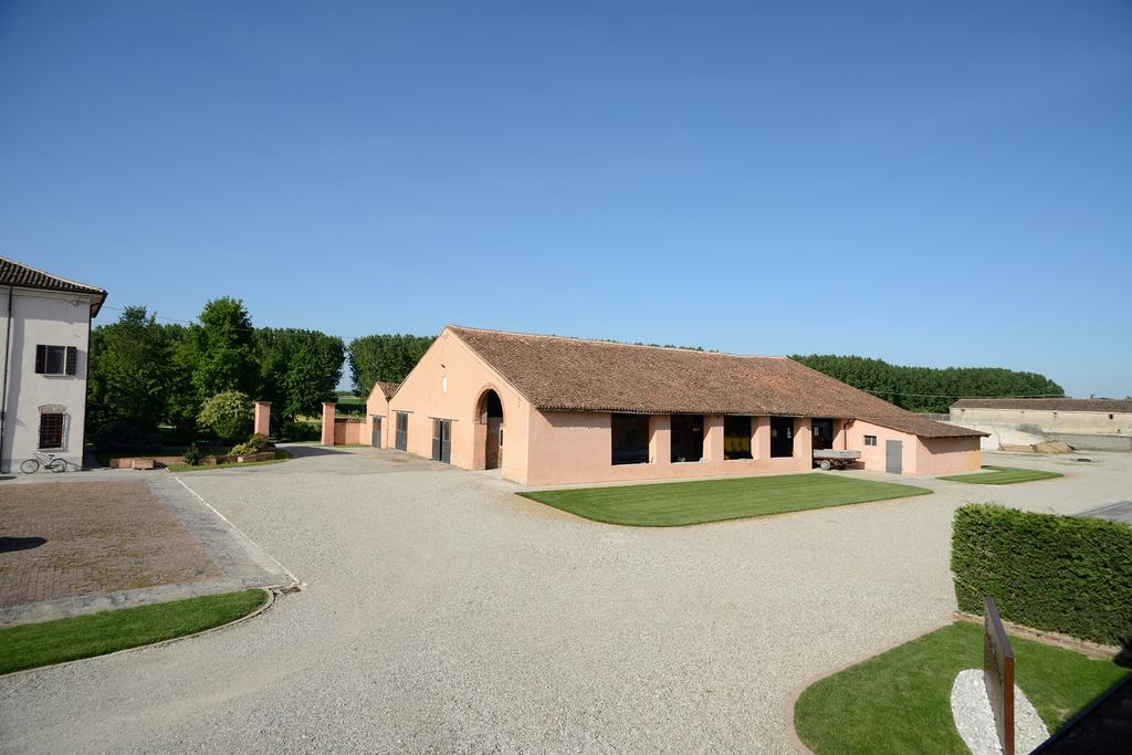 Agriturismo Corte Acconi Мантуя Екстер'єр фото